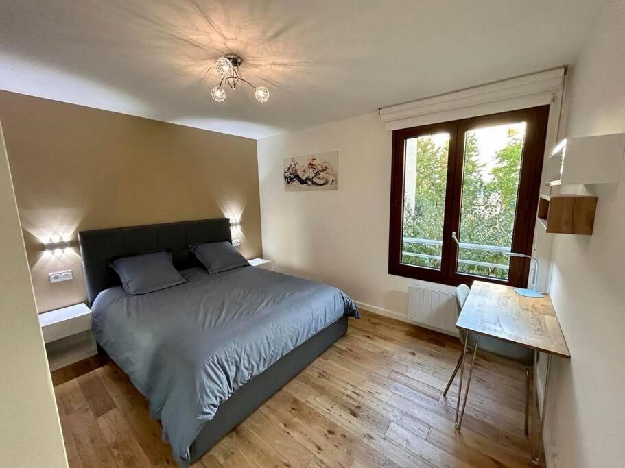 Splendid 92M2 Renovated, 4 Rooms Charenton-le-Pont Dış mekan fotoğraf